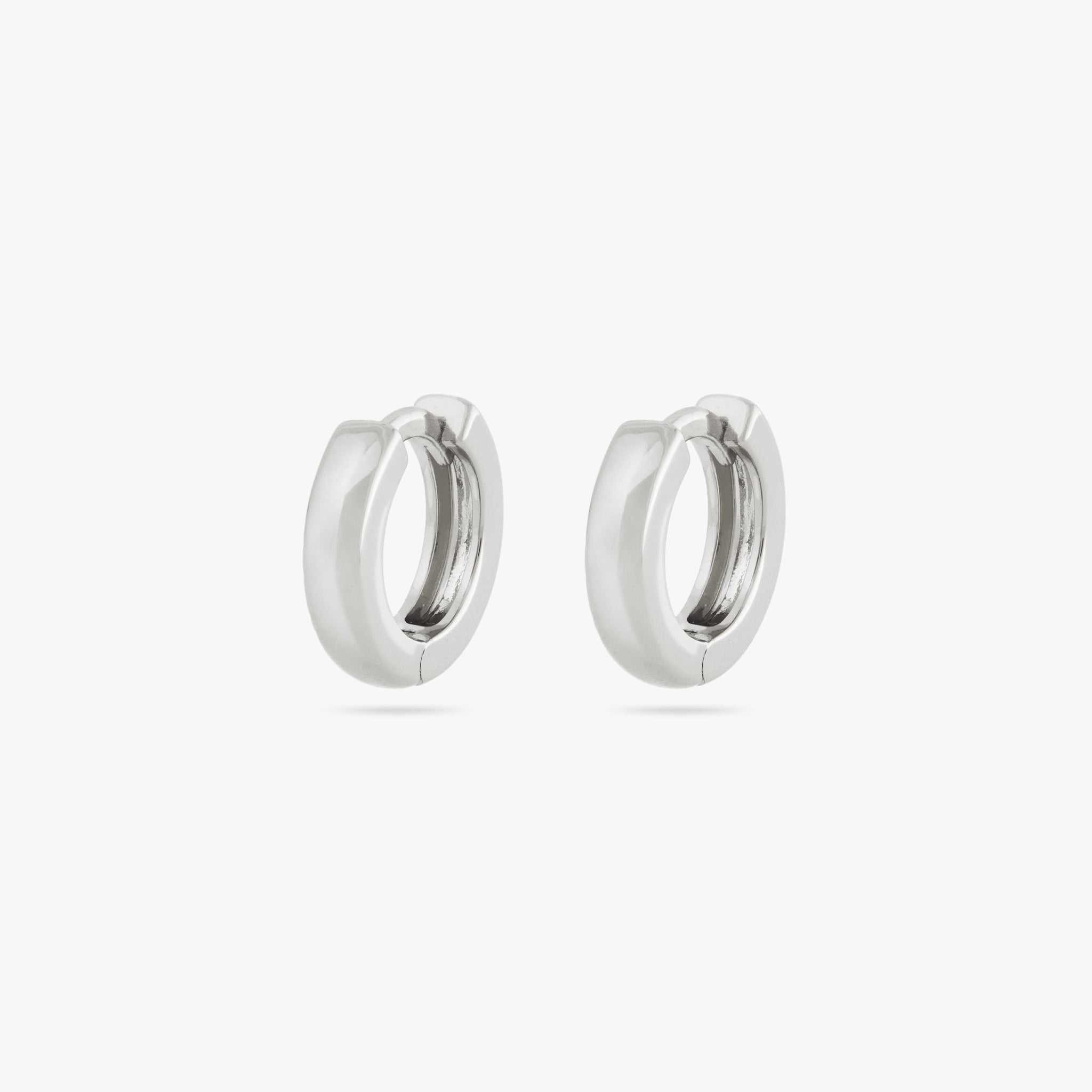 Mini Chunky Huggie - Image 9