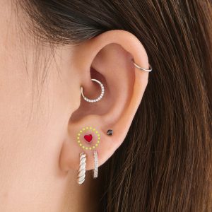 Alternative view of Titanium Enamel Heart Flatback