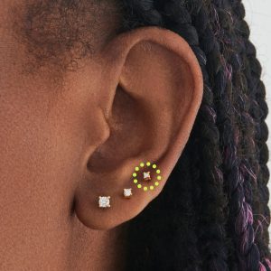 Alternative view of Micro CZ Stud