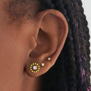 Alternative view of Small CZ Stud